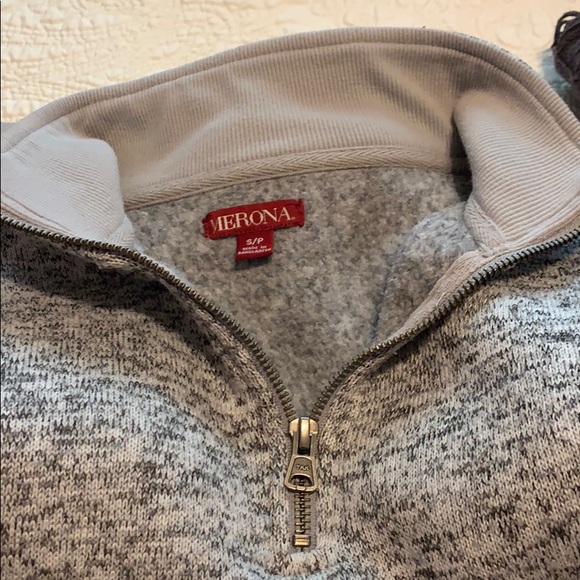 2 Sweaters - Picture 3 of 12